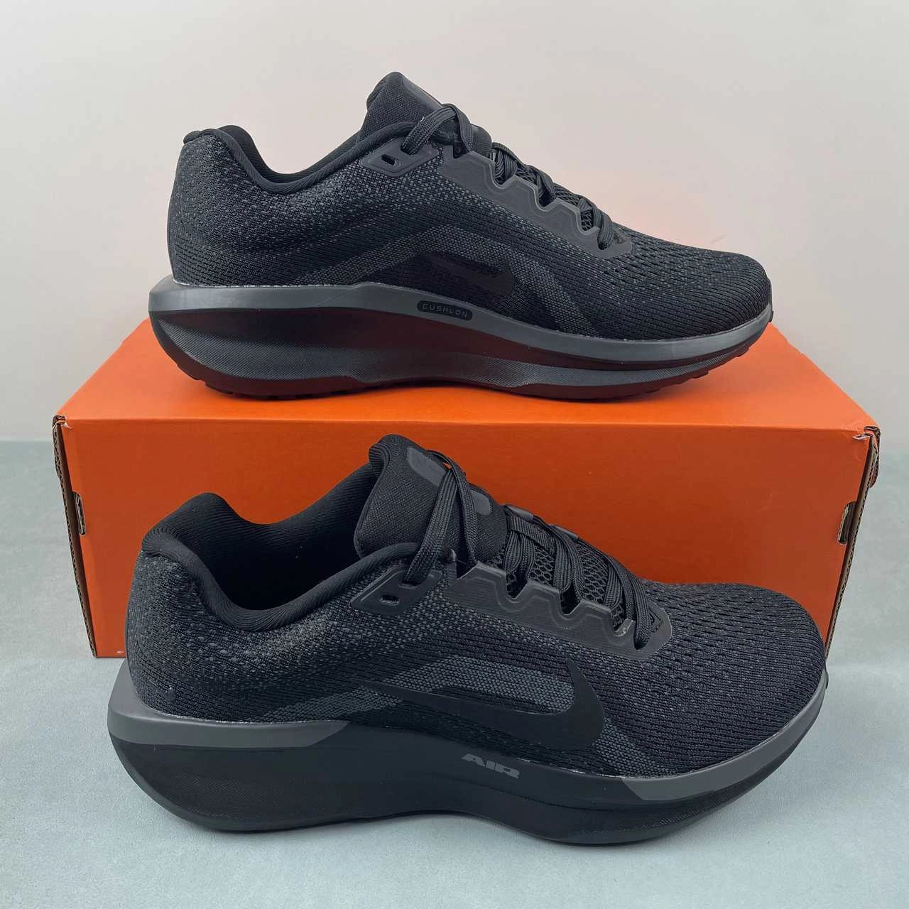 Air Winflo 11 Triple Black FJ9509-002 Wrinkle Resistant Effortless Motion