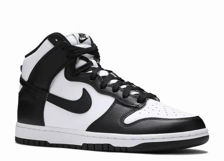 Bend Support Nike Dunk High Black & White