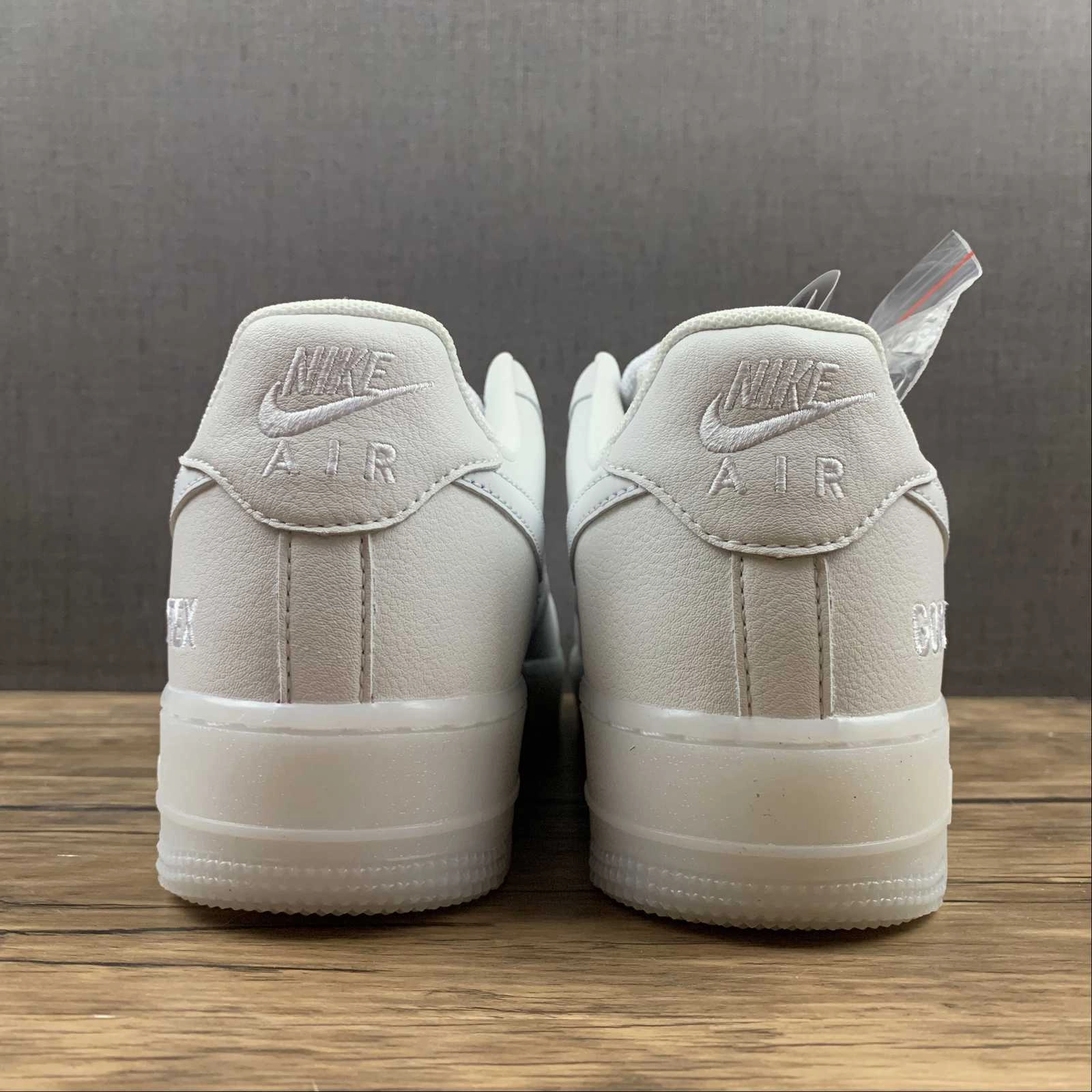 Block Stride Air Force 1 Low Gore tex White Hyper Royal DJ7968-100