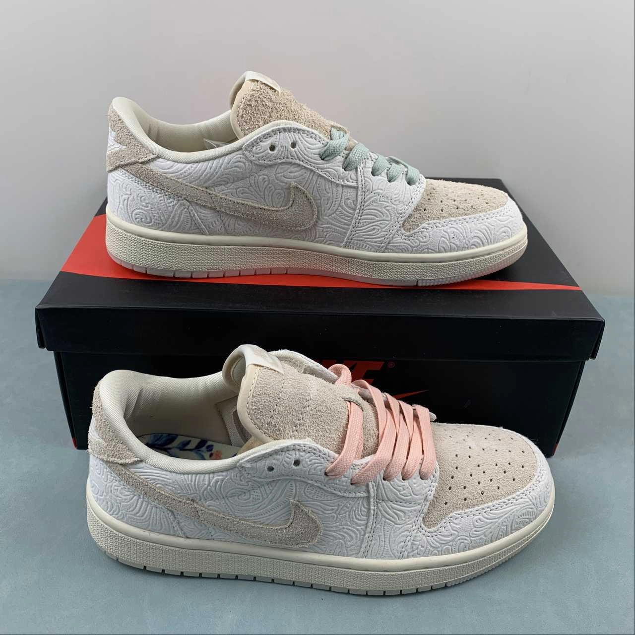 Outdoor activities Hyperbolic Logging Cage Chris Paul x Air Jordan 1 Retro Low OG Light Cream Sail FZ0455-200