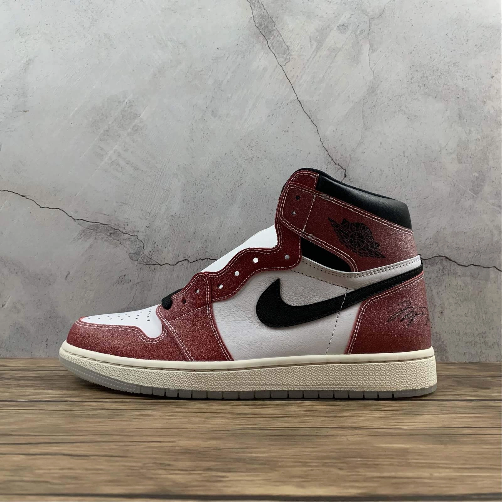 Classic Use Air Jordan 1 High OG SP White Royal Red Black DA2728-100