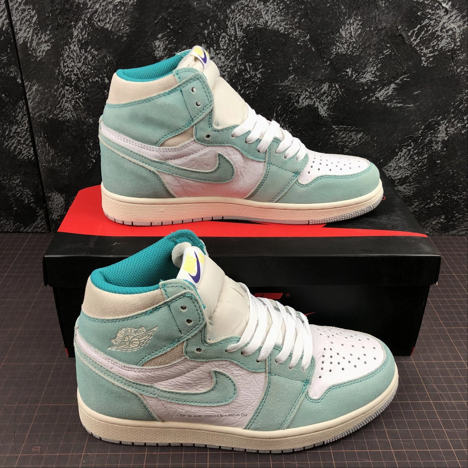 Quick Dry Inner Sock Comfort Fit Socks Air Jordan 1 Retro High OG Turbo Green 555088-311