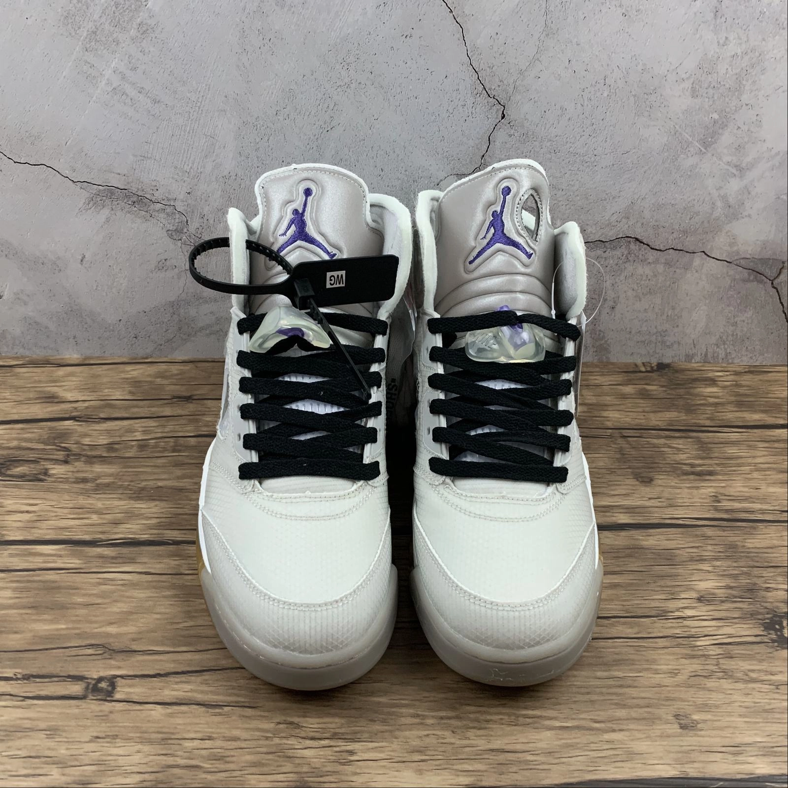 Air Jordan 5 Retro SP Off-White Grey White CT8480-105 Low   Top Style