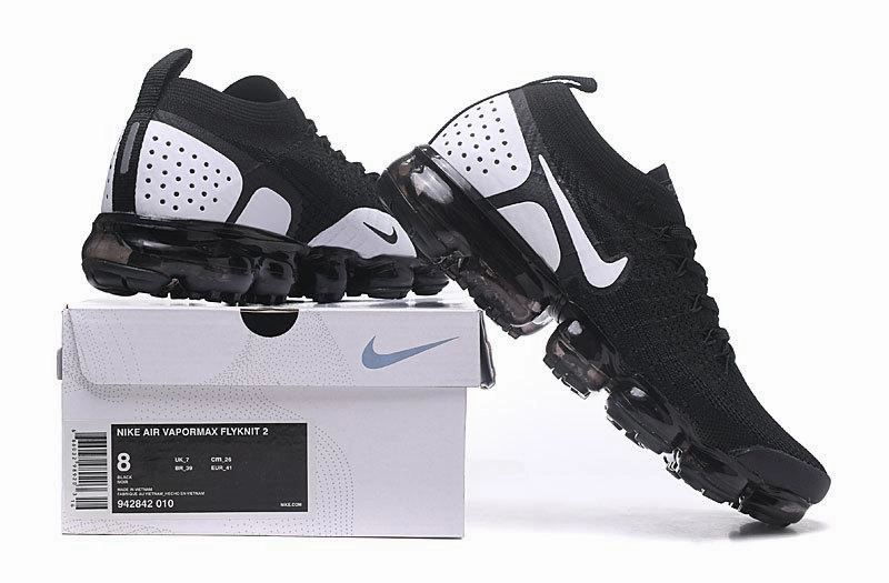 Rubber Traction Weekend Pick Air VaporMax Flyknit 2.0 Black White 942842-010