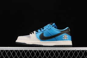 Sleek Edge Instant Skateboards x SB Dunk Low Blue Hero Pale Ivory Black CZ5128-400