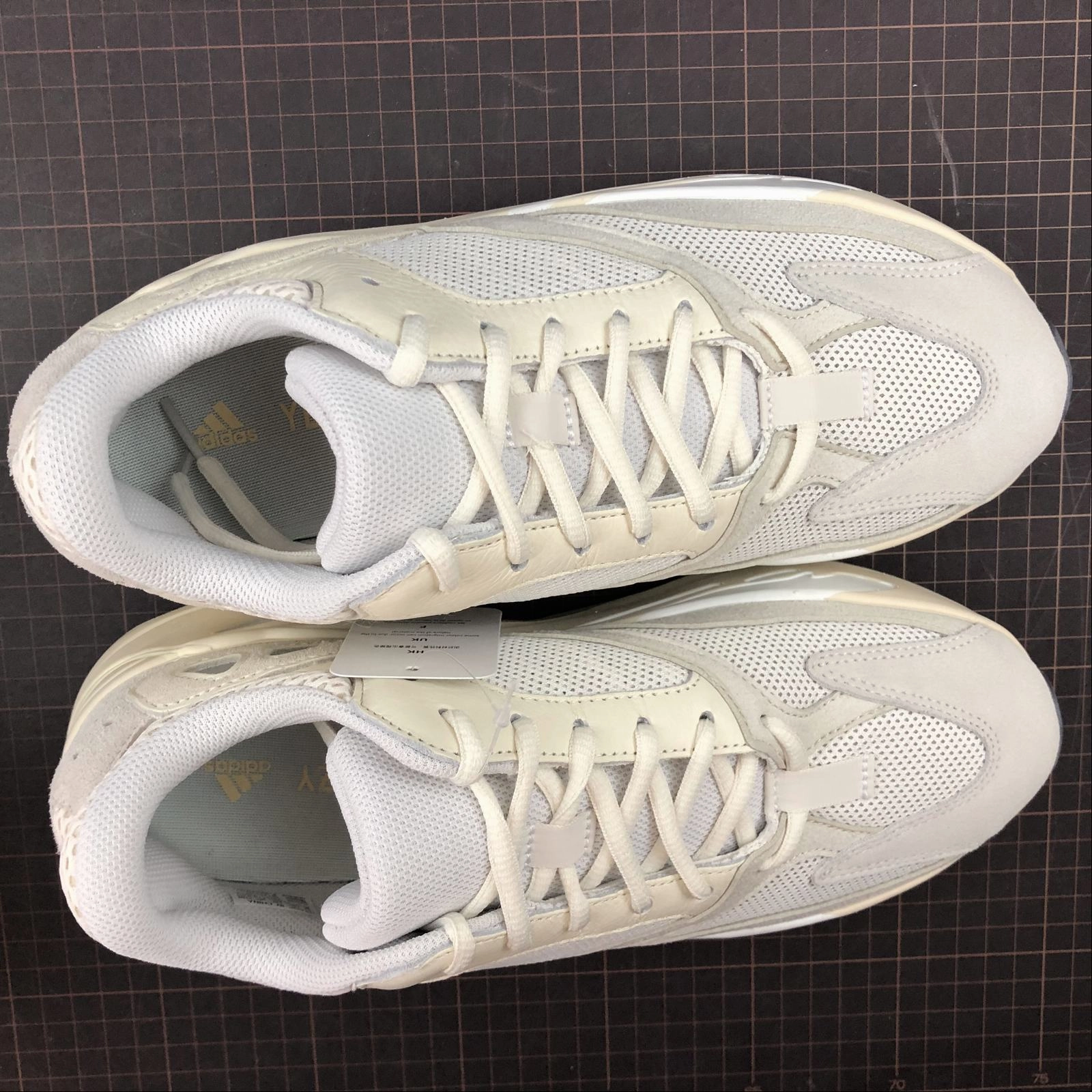 Adidas Yeezy Boost 700 Analog EG7596 dance - shoes