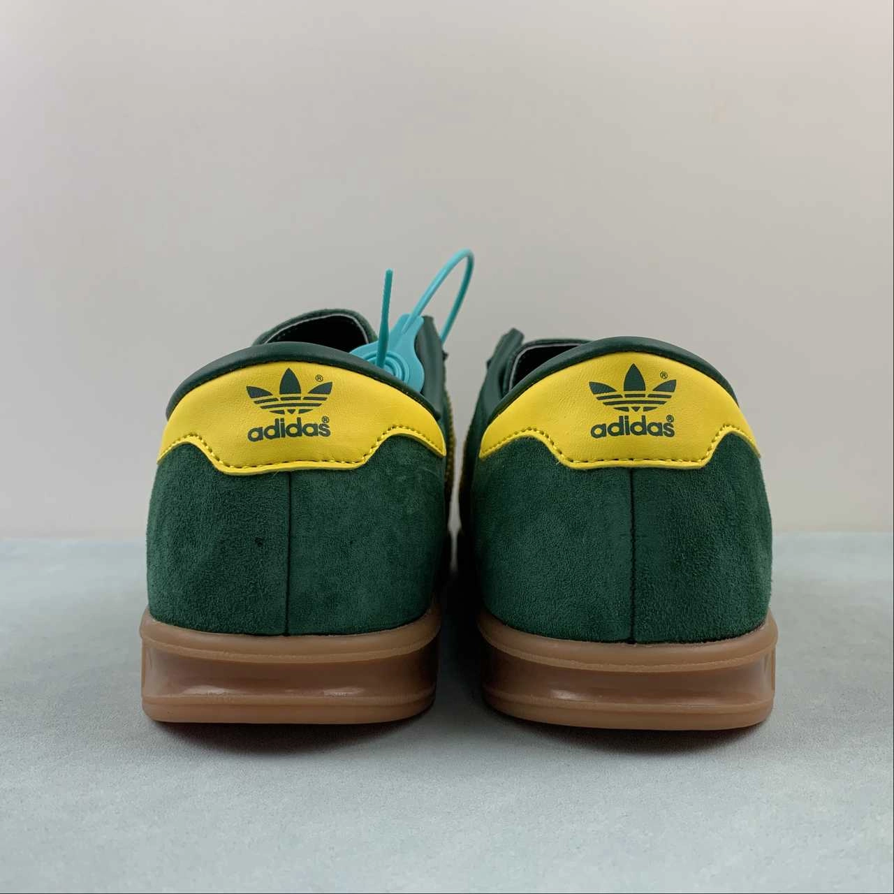 Adidas Hamburg Collegiate Green Gold GW5752 special - edition running wear