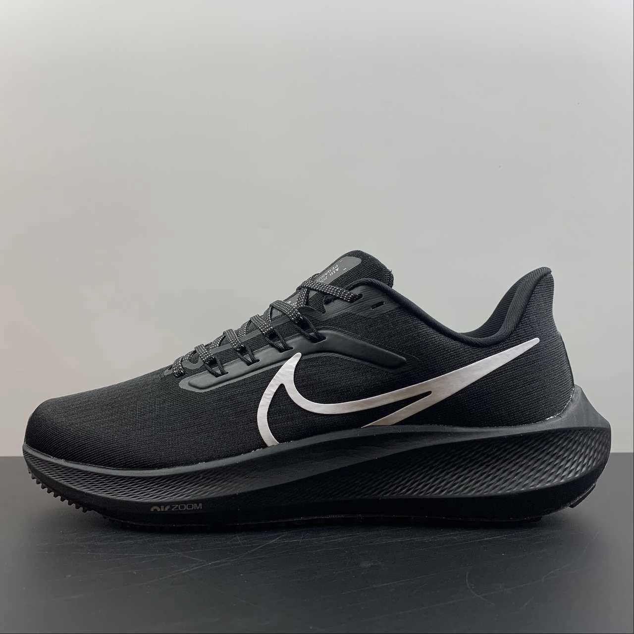 Air Zoom Pegasus 39 Black White DH4071-002 Lateral Control