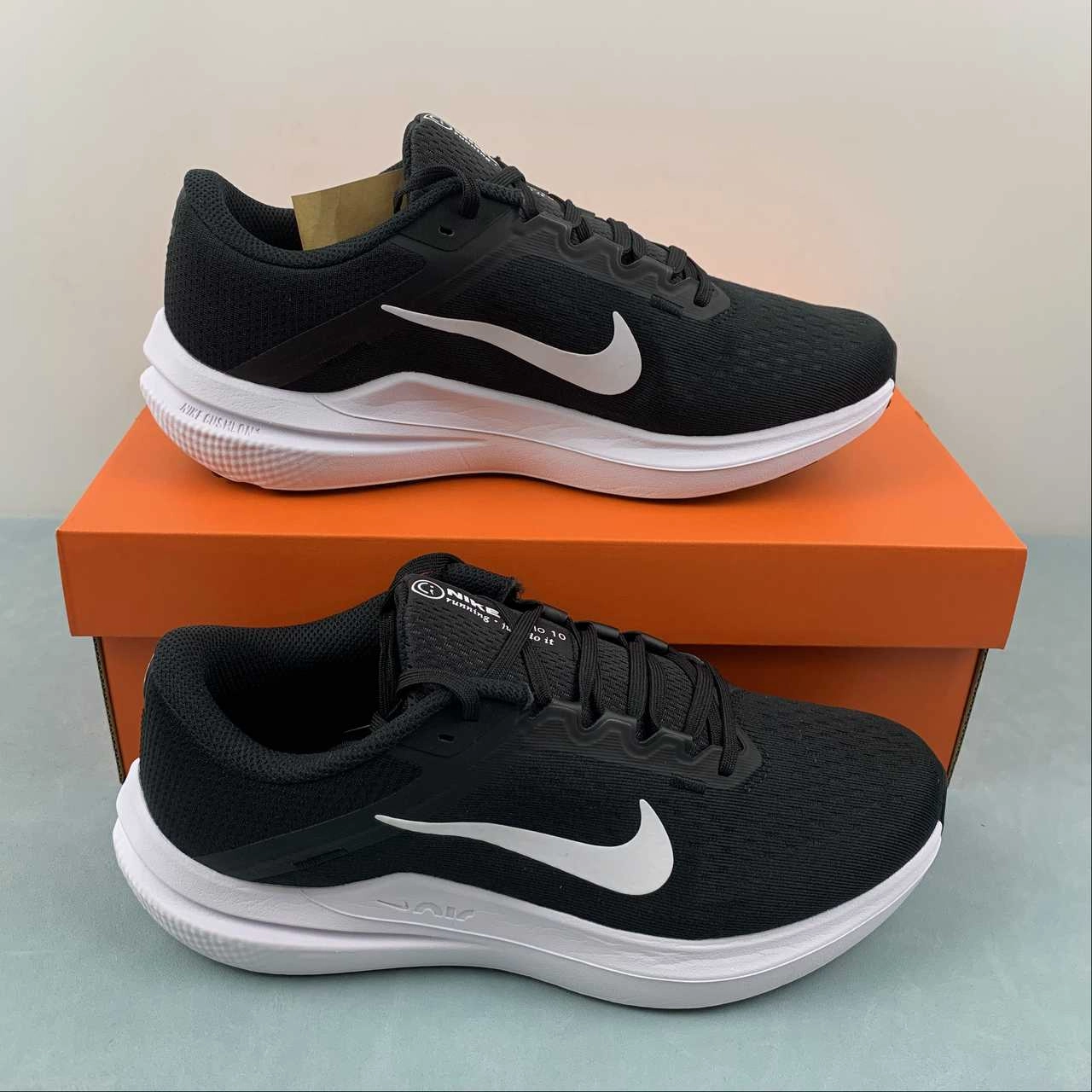 Air Winflo 10 Black White-Black DV4022-003 Functional Fit