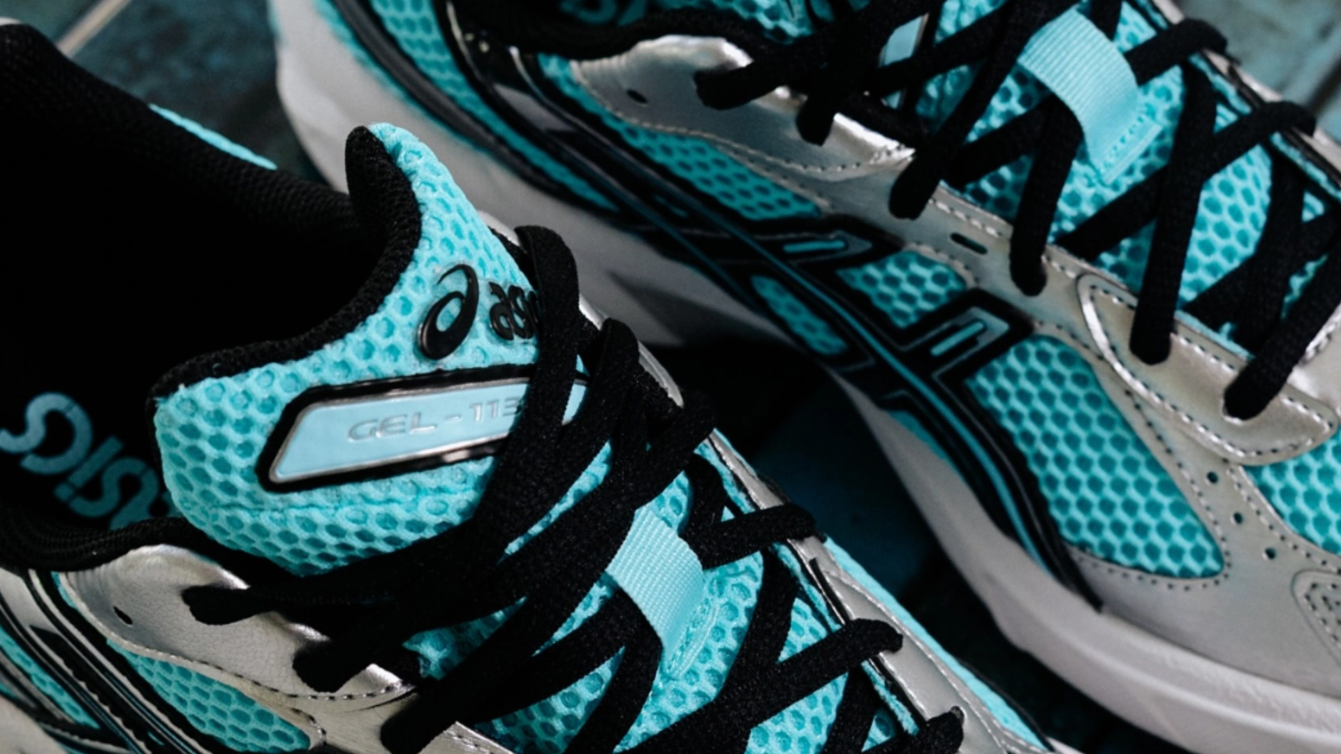 ASICS GEL-1130 SOUTH BEACH 'Larimar Blue Pure Silver' Fashion Must-Have
