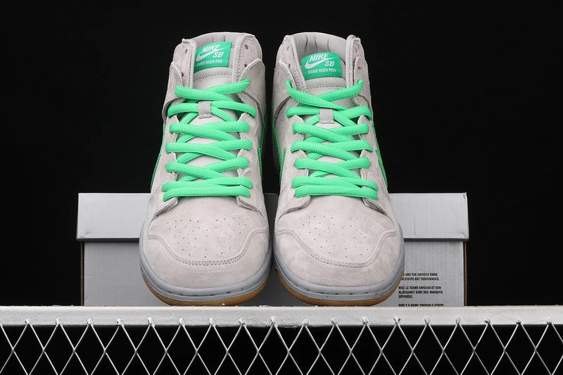 Dunk High Premium SB Metallic Silver Hyper Green  313171-039 Versatile Fit