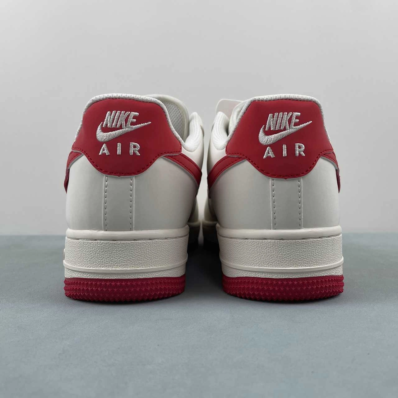 Supreme x Air Force 1 07 Low White Red HD1968-026 Balanced Motion