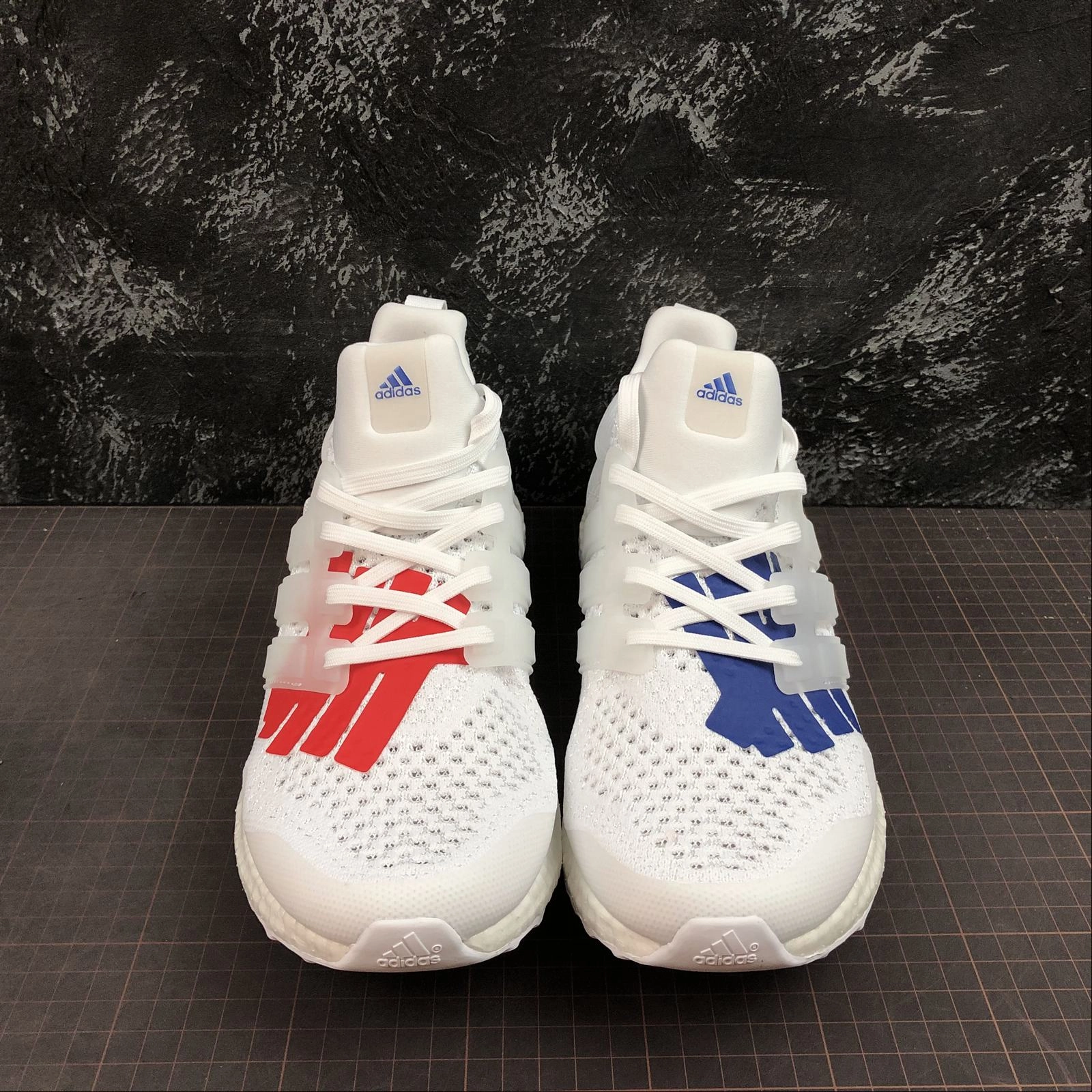 Street Style Sculpted wear Adidas UltraBoost Undefeated Usa