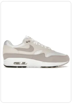 Nike Air Max 1 Platinum Violet lightweight pants Under Armour Charged Assert