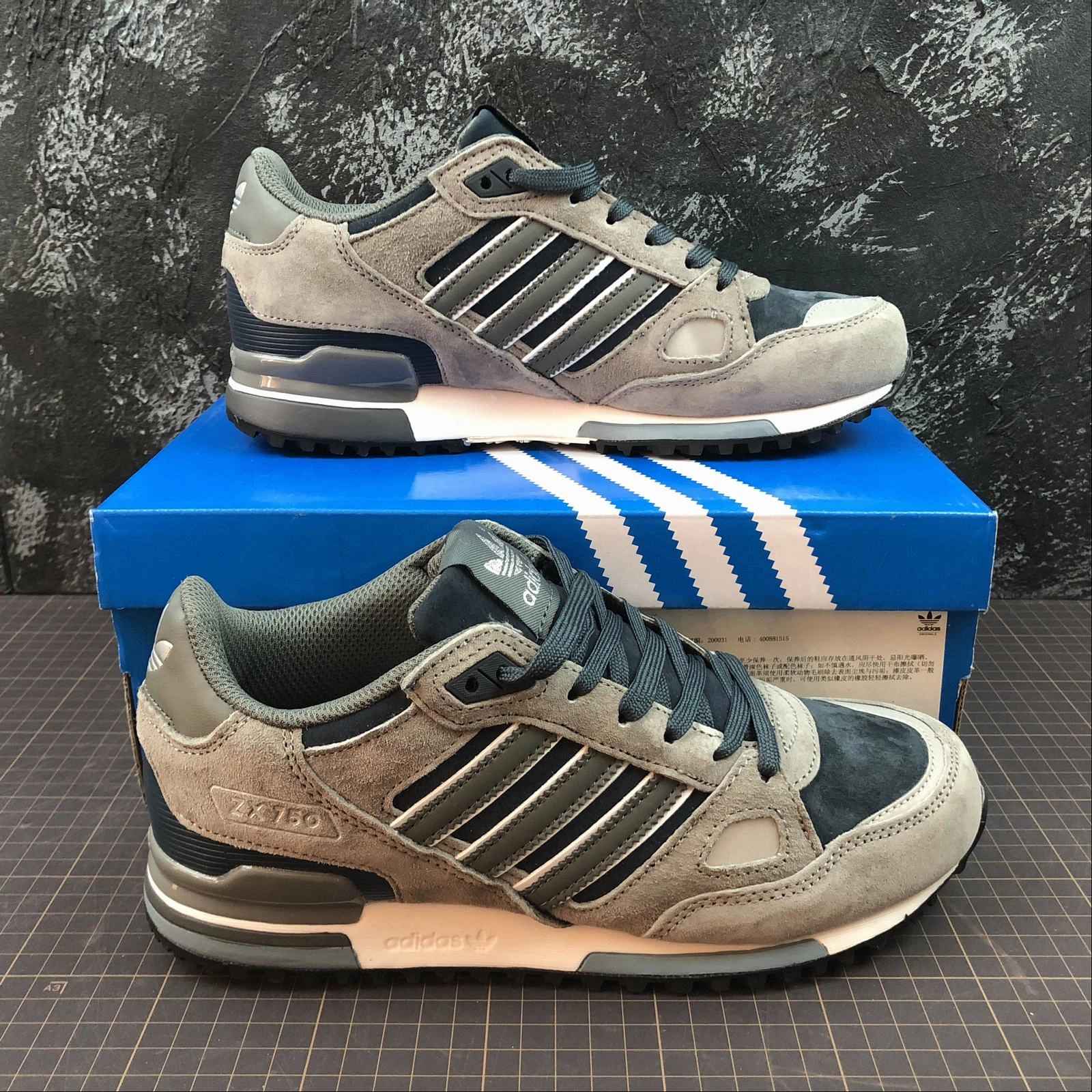 Adidas ZX750 Light Blue Carbon Grey White D65229 ergonomic shoes running in mountains shoes