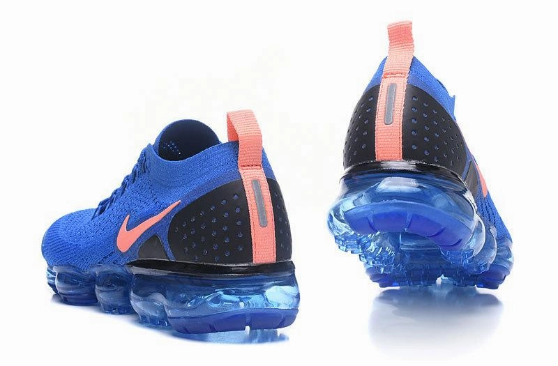 Air VaporMax Flyknit 2.0 Royal 942842-506 LowTop Balanced Cushioning