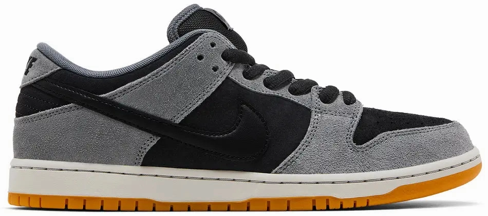 Nike Dunk Low SB Dark Smoke Grey Streamlined ease Water Resistant Build
