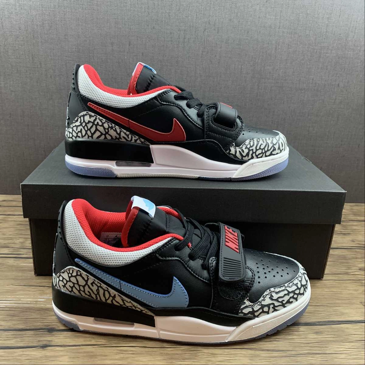 Air Jordan Legacy 312 Low Chicago Flag Black Blue Red CD7069-004 Smooth ride