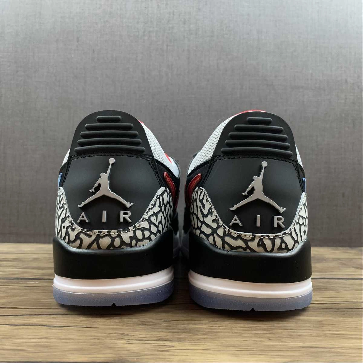 Foot Harness Elite Pick Air Jordan Legacy 312 Low Chicago Flag Black Blue Red CD7069-004