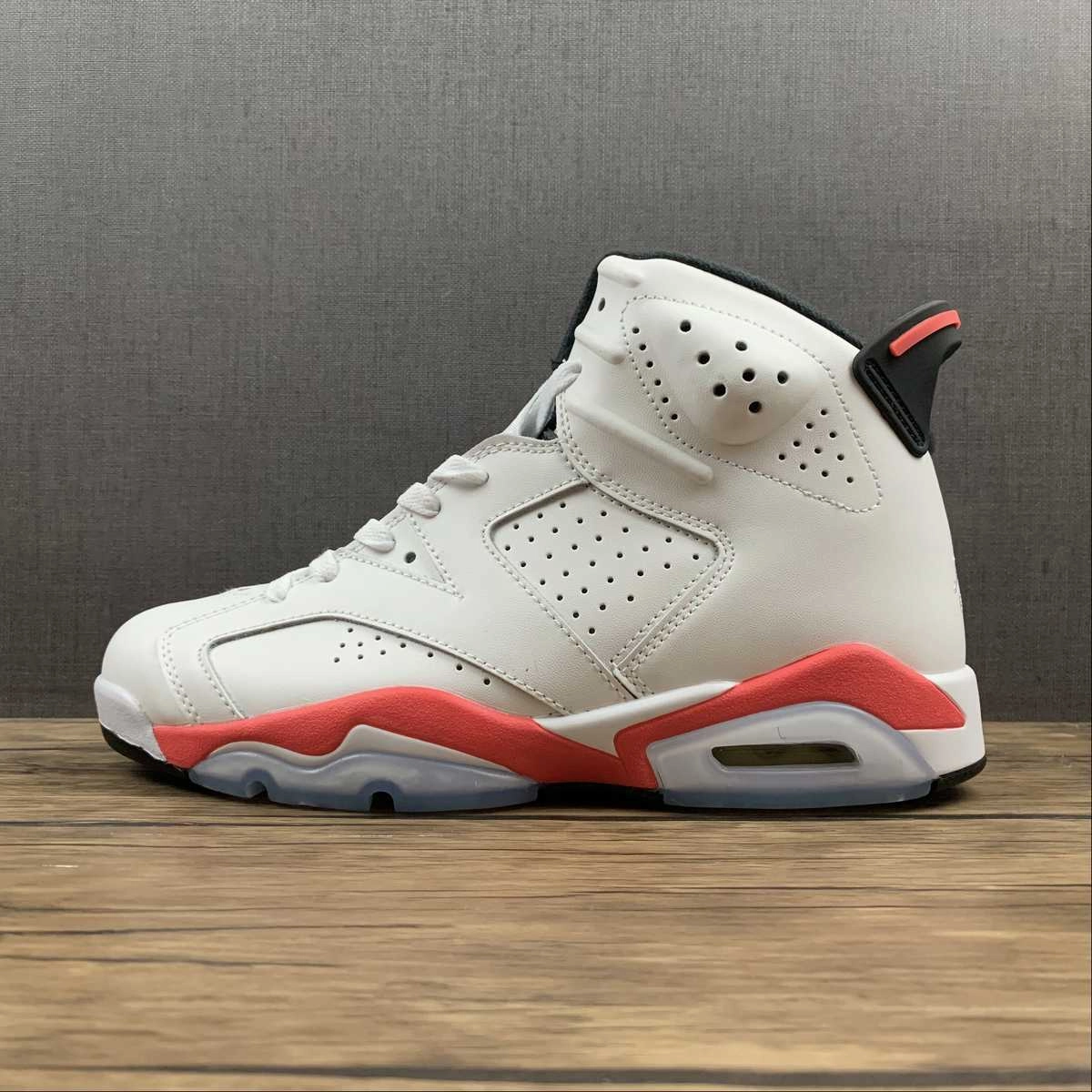 Air Jordan 6 Retro White Sharp Red 384664-123 Impact Reduction Core Optimal Traction
