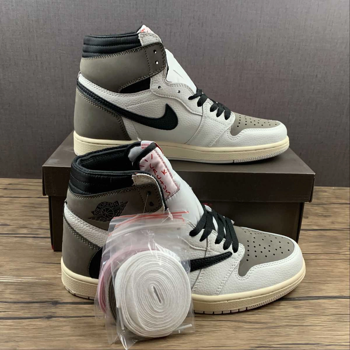 PhylonMidsole Air Jordan 1 Retro High OG SP Black White Brown (2021) CD4487-110