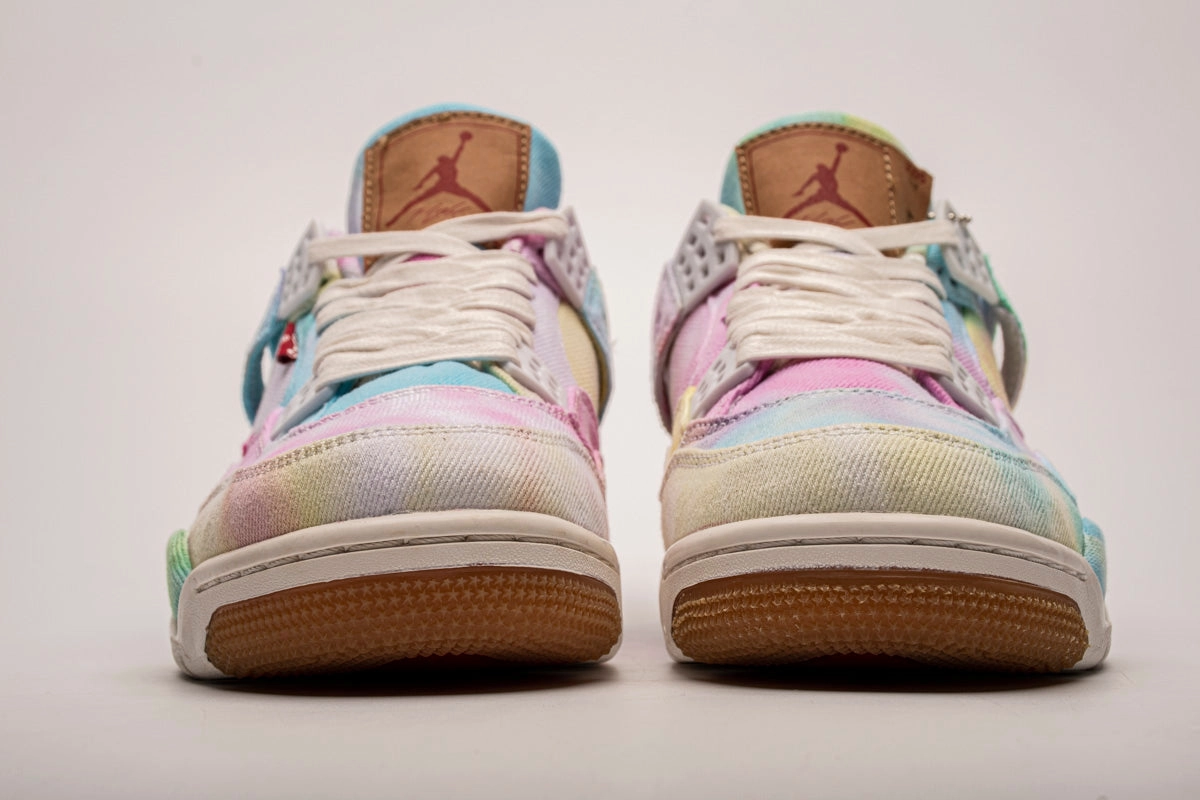 Aerodynamic Shape Levis x Air Jordan 4 Retro Multi Color AO2571 102