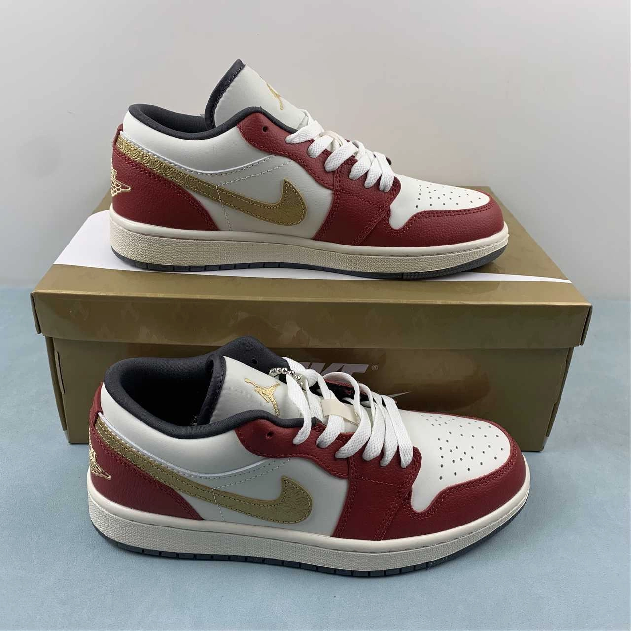 Padded materials Air Jordan 1 Low SE Sail Metallic Gold Grain Dark Team Red FJ5735-100