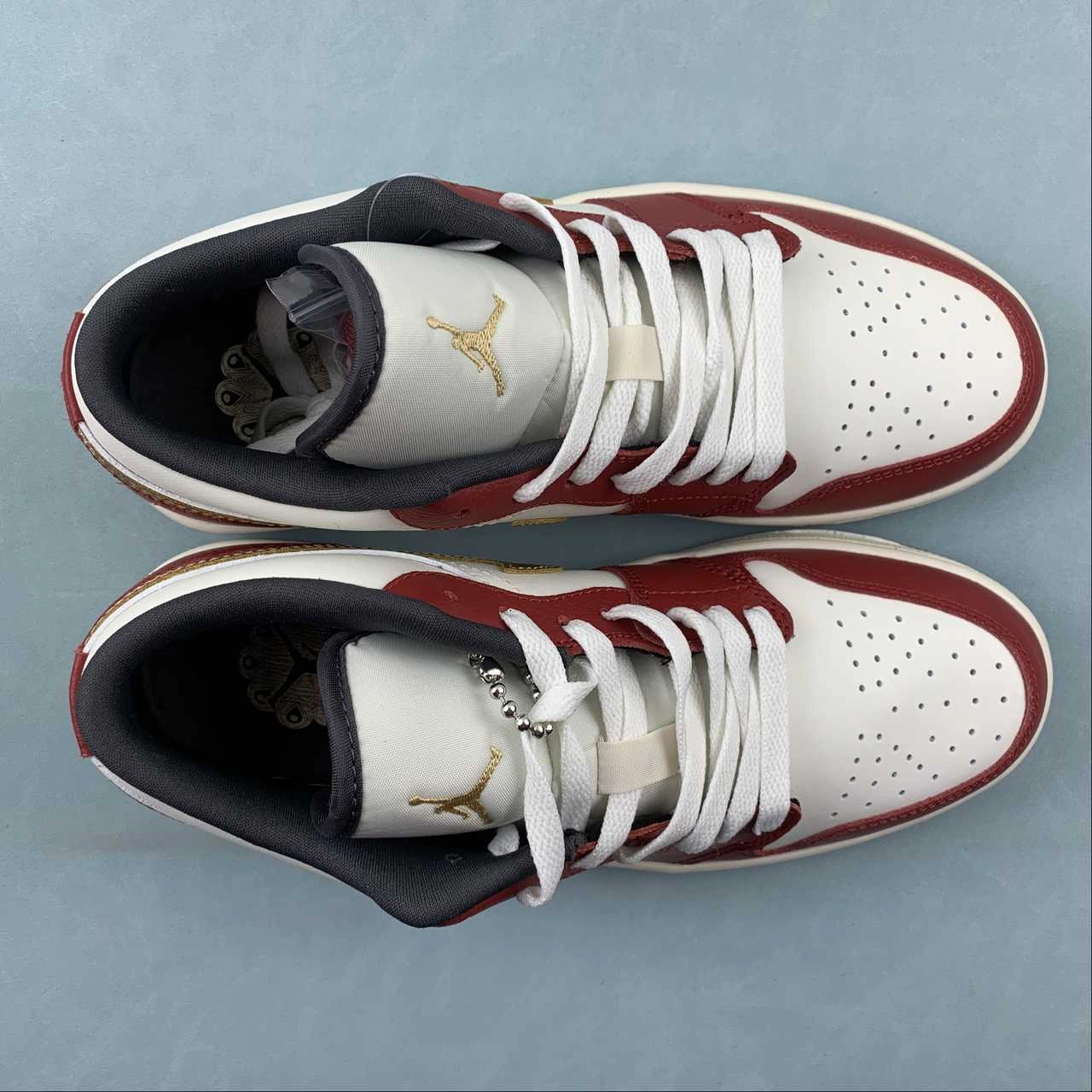 Air Jordan 1 Low SE Sail Metallic Gold Grain Dark Team Red FJ5735-100 Hydrophobic Upper Material Comfortable Sole
