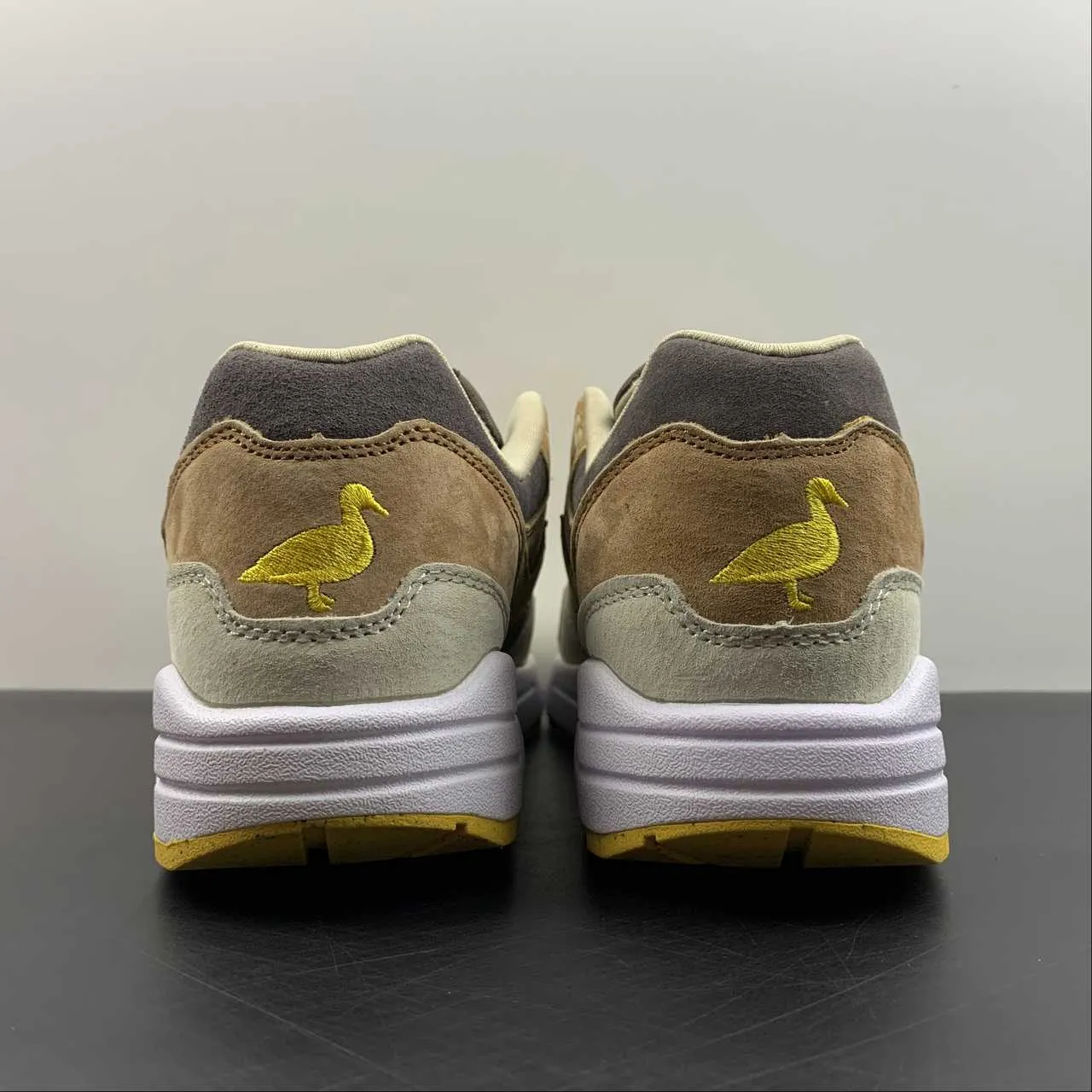 Slow Pace Air Max 1 PRM Duck Pecan Yellow Ocher Baroque Brown DZ0482-200