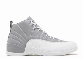 Air Jordan 12 Stealth Flexible Midsole Construction Airflow channels