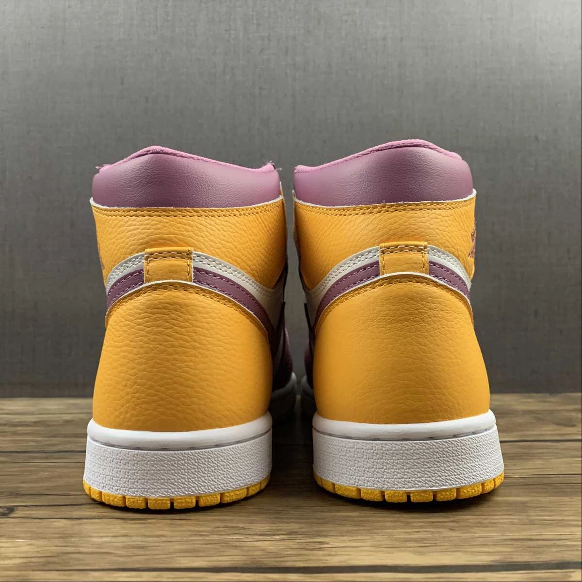 Flexible Torsion Bar Air Jordan 1 High OG White Purple Yellow (2021)555088-706