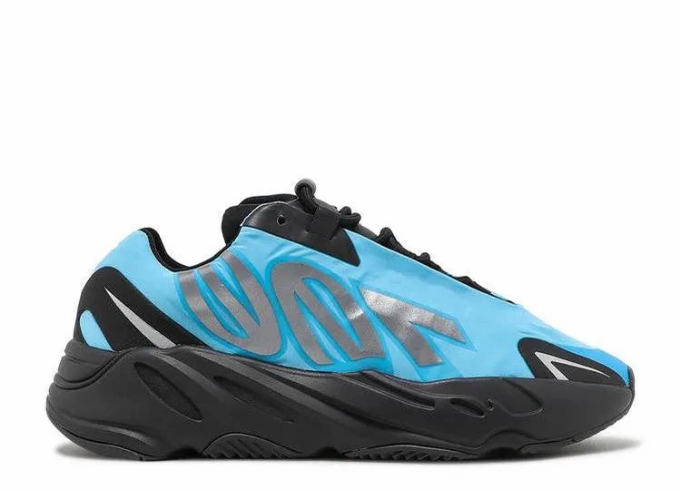 Yeezy 700 MNVN Bright Cyan RemovableInsole