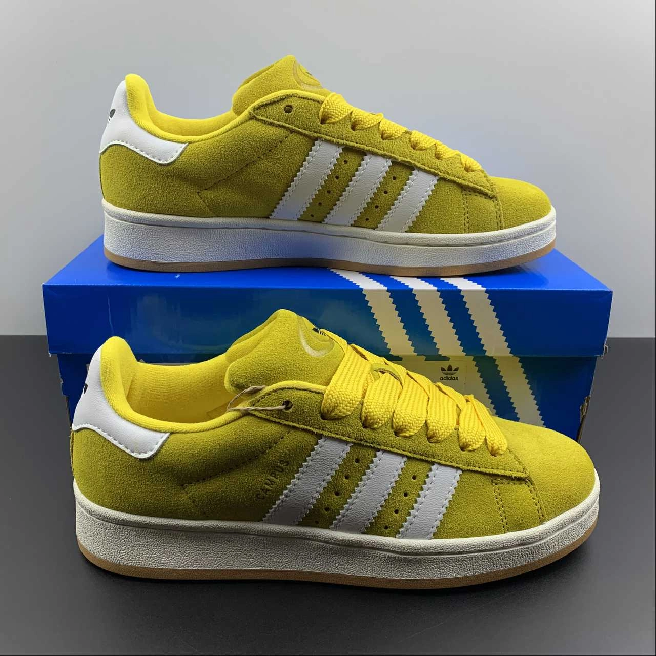 Campus Tour Soft Arch Adidas Campus 00s Gold Cloud White Core Black HR1466