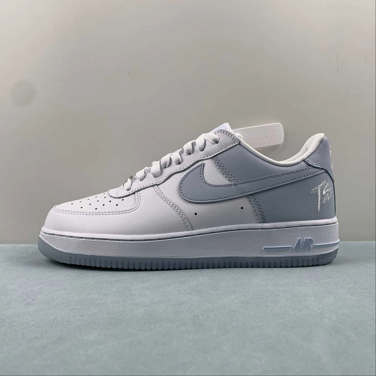 Buckle Strap Light   weight   design Terror Squad x Air Force 1 Low White Porpoise FJ5755-100