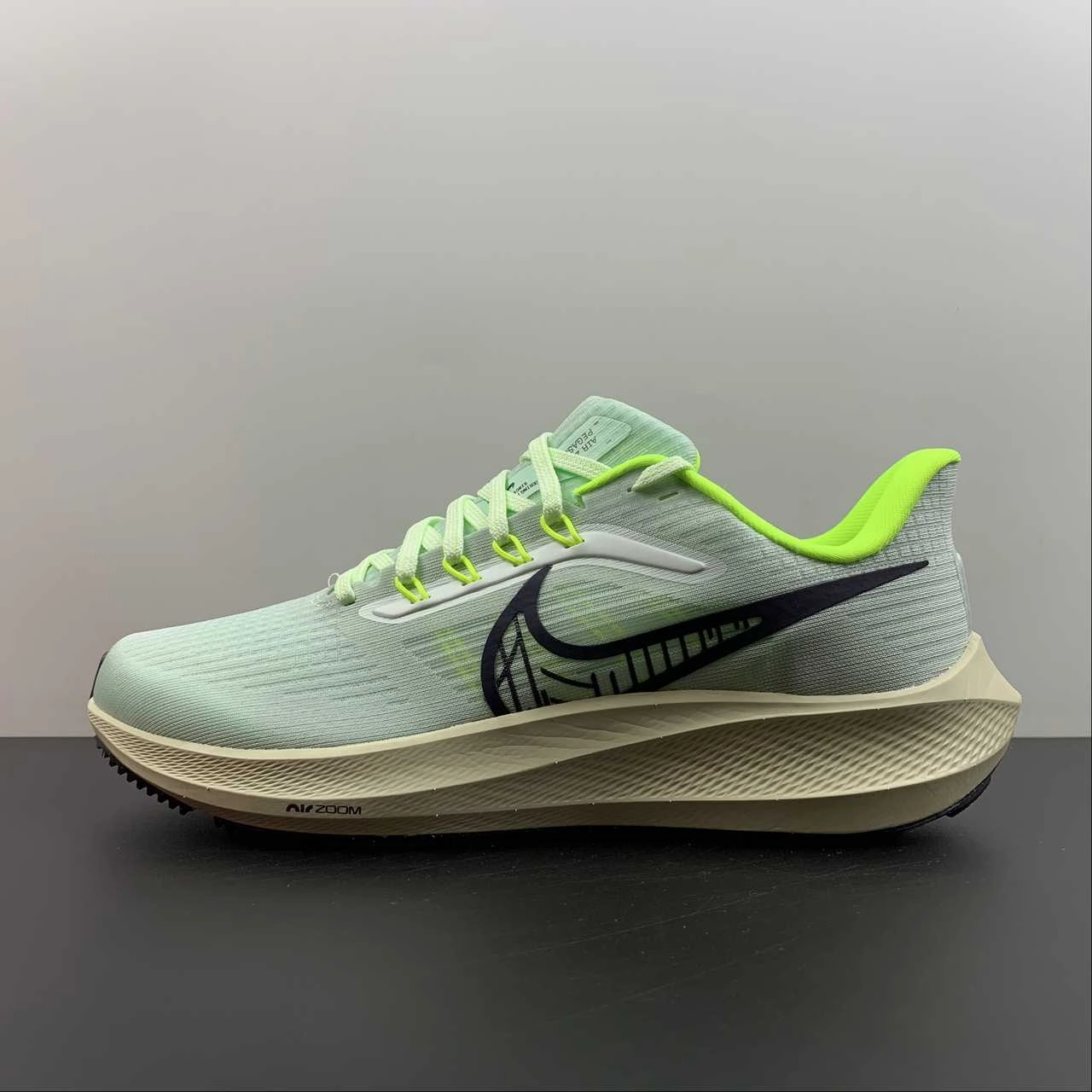 Air Zoom Pegasus 39 Barely Green Mint Foam Volt Cave Purple DH4071-301 Active Fashion Stability Focus