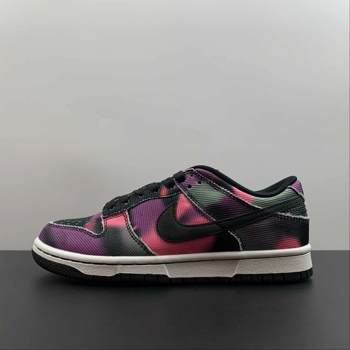 SB Dunk Low Graffiti Pink Purple Black DM0108-002 Leisure Fit Active Walk
