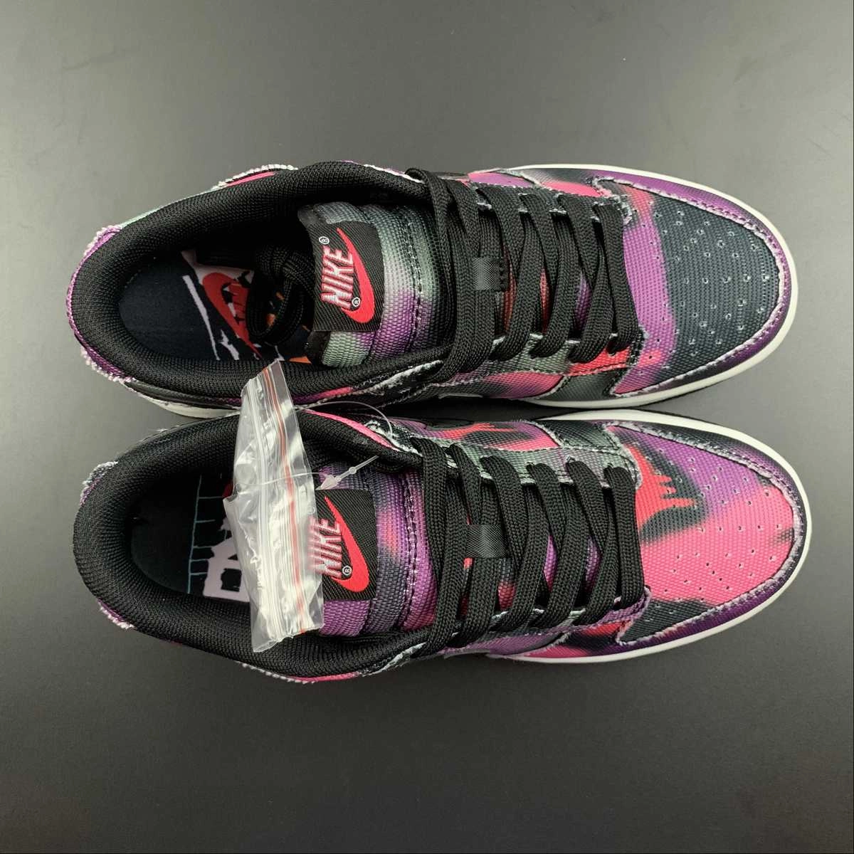 Recycled Material Build All-day breathability SB Dunk Low Graffiti Pink Purple Black DM0108-002