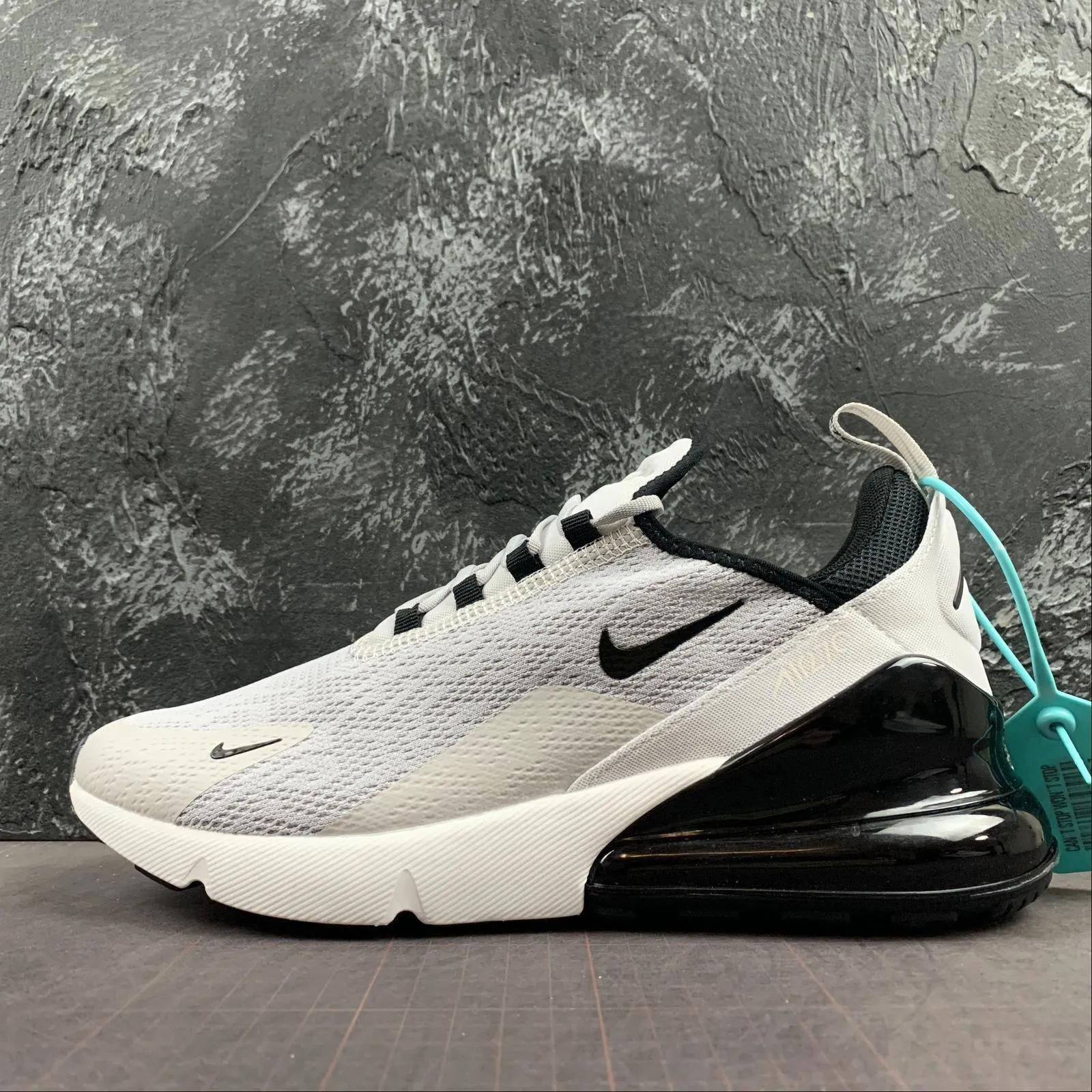 Air Max 270 Vast Grey Black Black AH6789-012 water - resistant shoes molded shoes