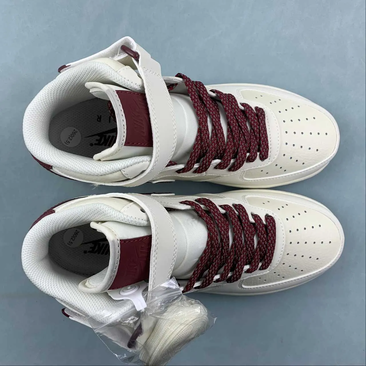 Basic Form Air Force 1 07 Mid Off White Red SH0235-533