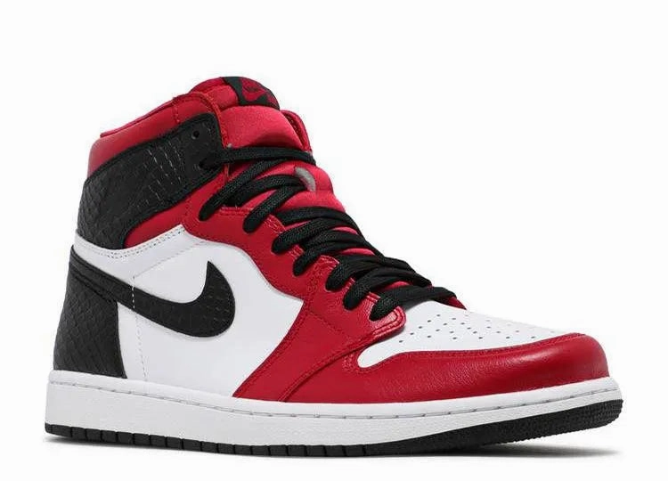 Air Jordan 1 High Satin Snake Chicago (W) Wind Step