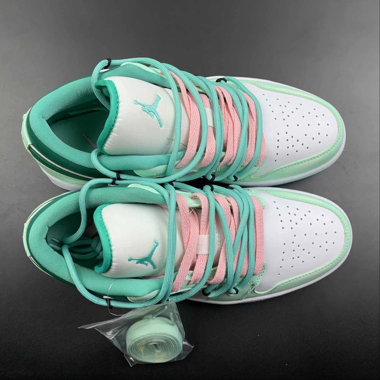 Optimal ease Air Jordan 1 Low White New Emerald-White DC0774-132