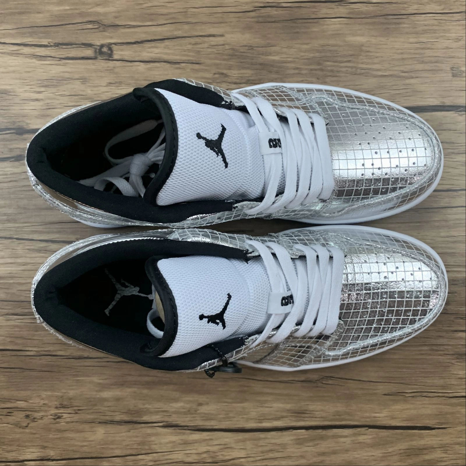 High Comfort Air Jordan 1 Low White Lattice Silver 553558-001