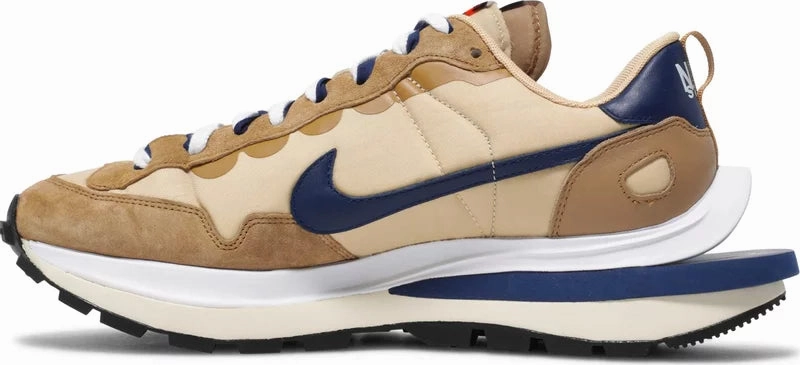 gravel shoes dance shoes Nike Sacai VapourWaffle Sesame Blue Void