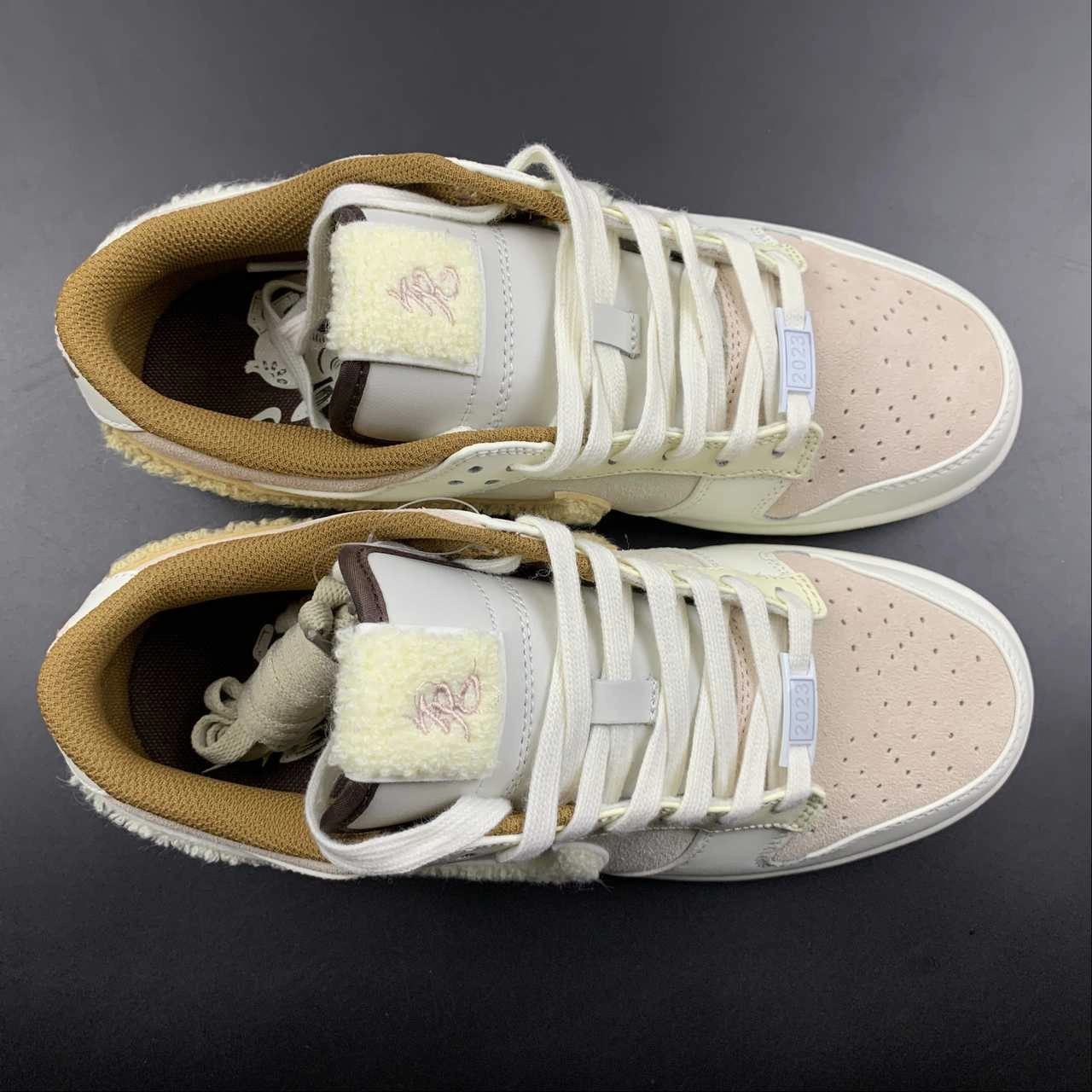 Urban Path SB Dunk Low Retro PRM Year of the Rabbit Fossil Stone Coconut Milk Sail FD4203-211