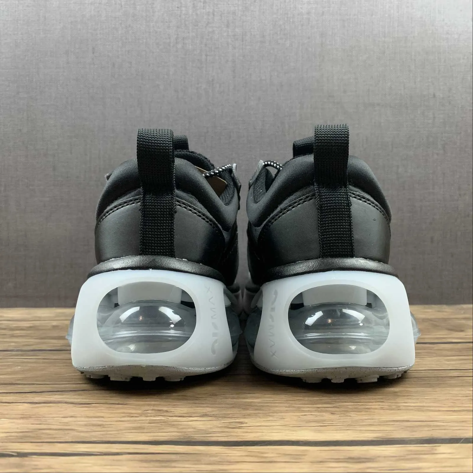 Air Max 2021 Black Smoke Gray Metallic Silver White DA1923-001 running shoes for unisex youth