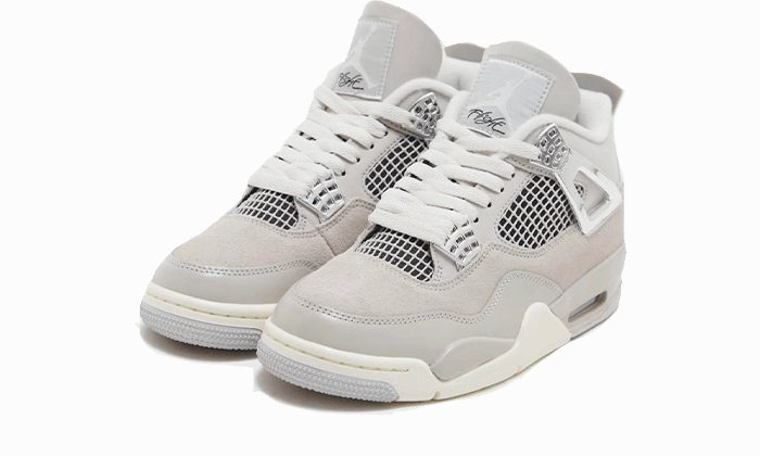 City Step Air Jordan 4 Retro Frozen Moments