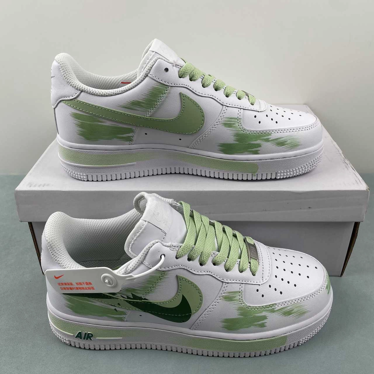 Casual Mood Smooth Steps Air Force 1 07 Low Graffiti Green Broken Hook Black CW2288-111