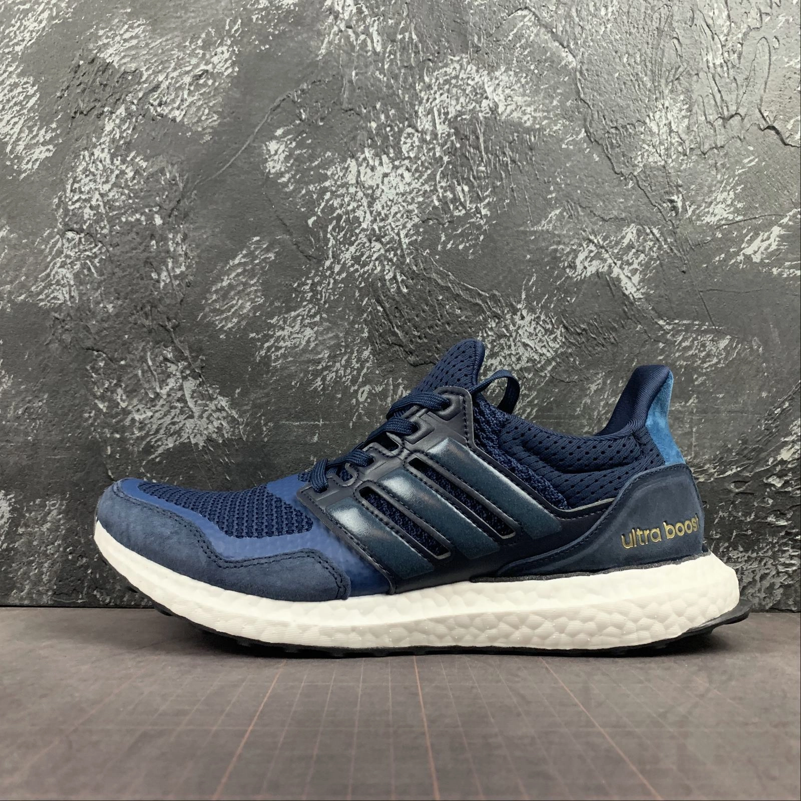 Abrasion Resistant Lining athletic style Adidas UltraBoost S&L Collegiate Navy EF0725
