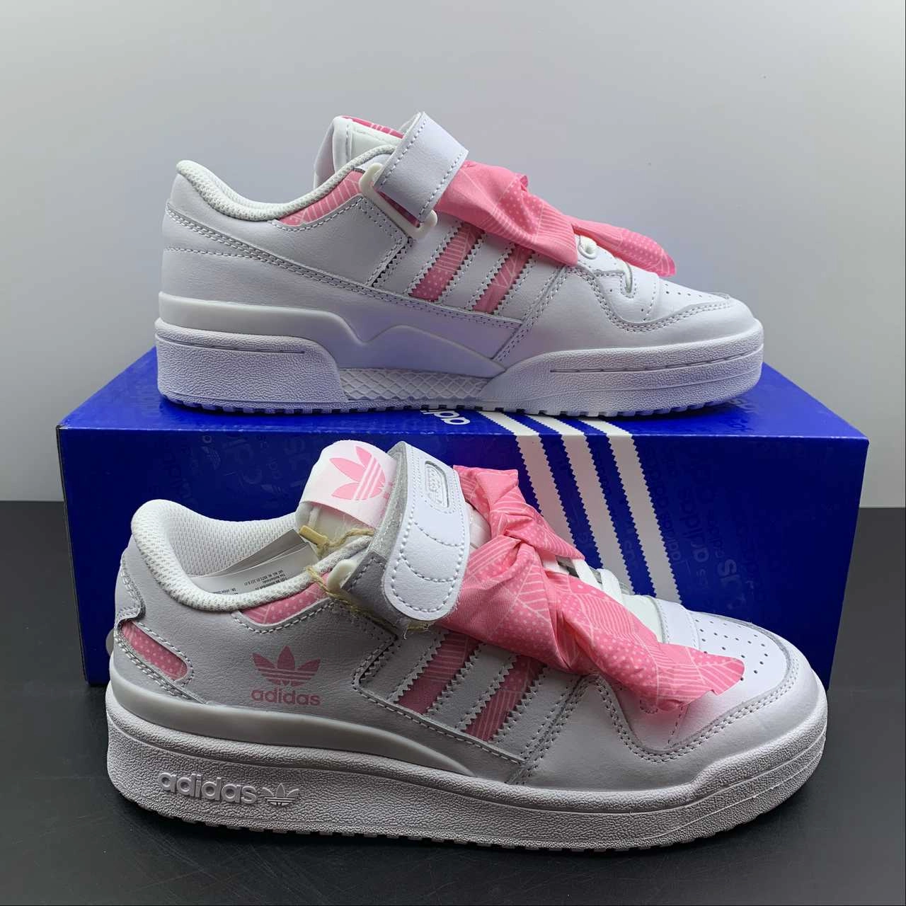 Stable Footing Adidas Forum 84 Low White White Light Pink