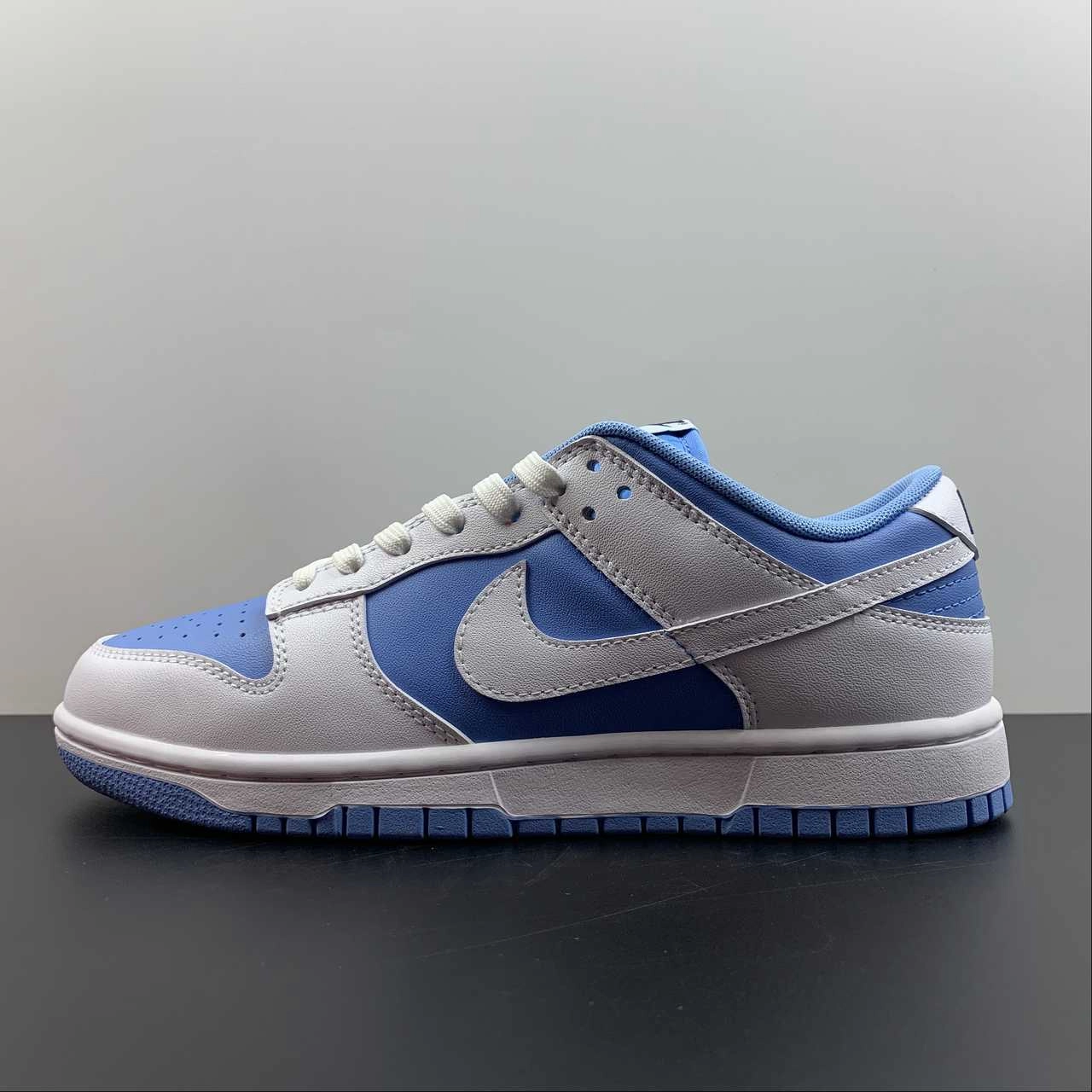 Modern Look Urban Trends SB Dunk Low Reverse UNC University Blue White Royal Blue DJ9955-101